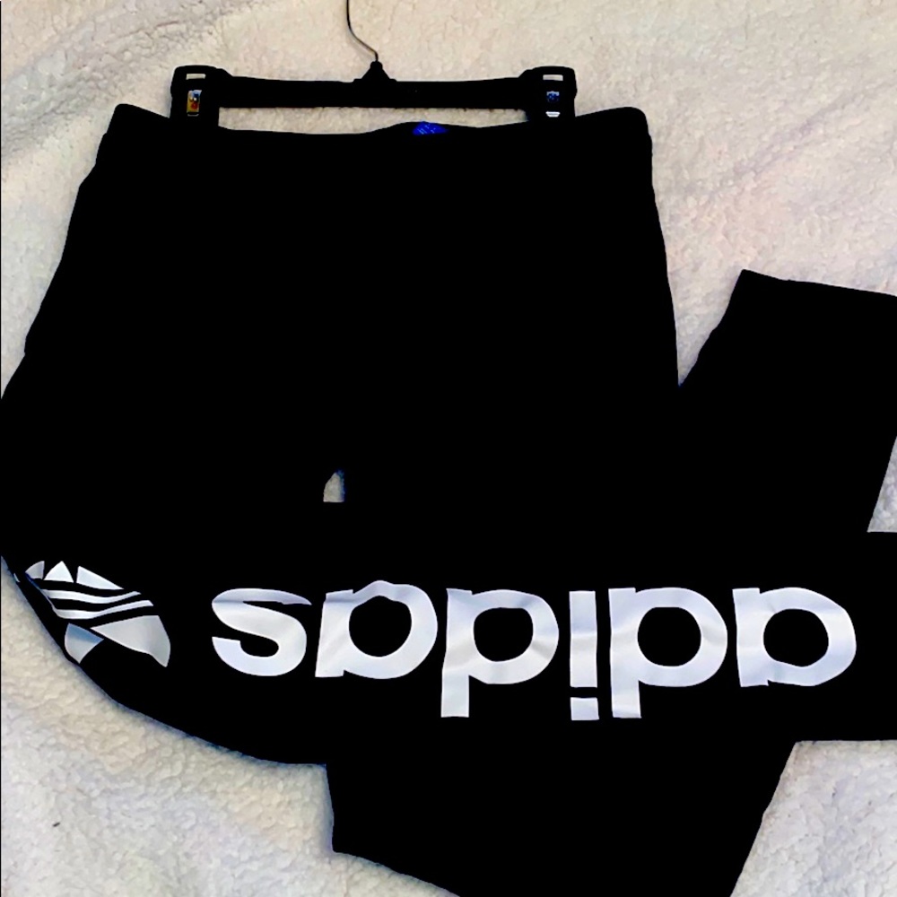 Adidas All Black Leggins
